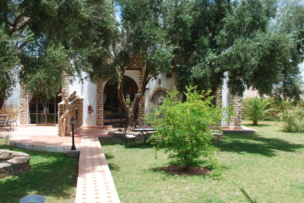 Riad Titima As-Sawíra Exteriér fotografie